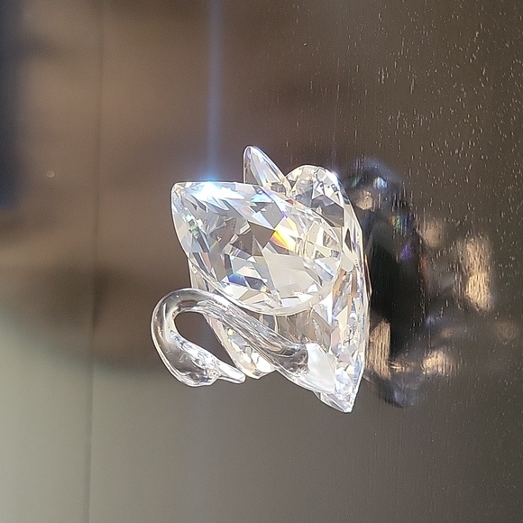 Swarovski Crystal Swan Figurine - Picture 4 of 7
